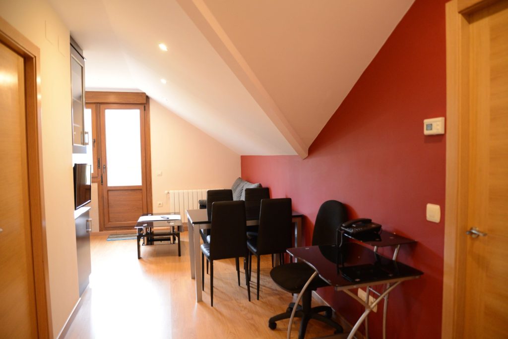 Ático de dos habitaciones en El Mirador de Limés (Asturias)